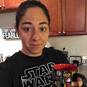 Meet your Posher, Stephanie